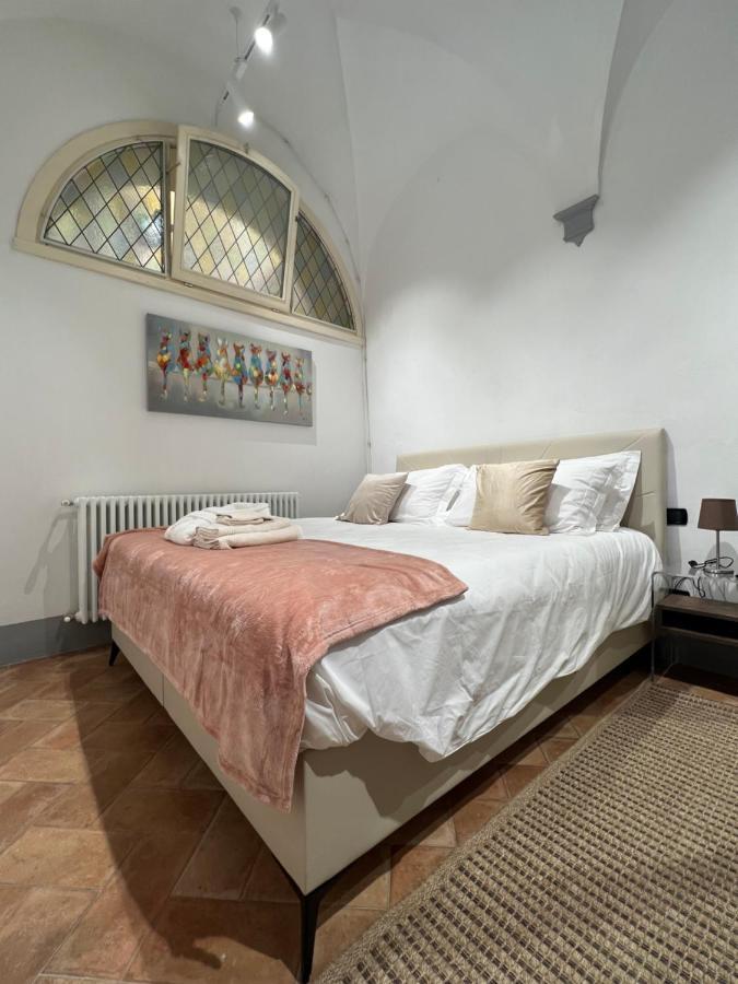 Unique And Antique Apartamento *